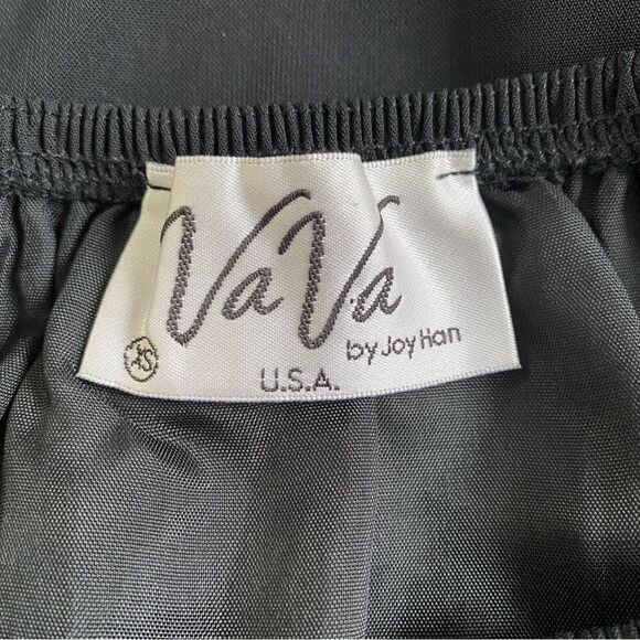 Vava by joy han Off the Shoulder Embroidered Top Size XS - Picture 6 of 8